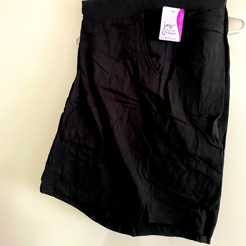 Hanes Just My Size 5x Black Shorts